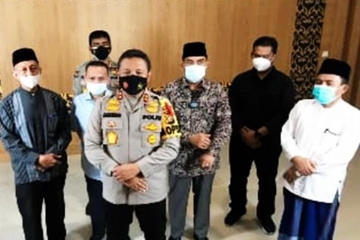 Kapolda Riau Irjen Pol Agung Setya Imam Effendi Menggelar Pertemuan dengan Tokoh Agama