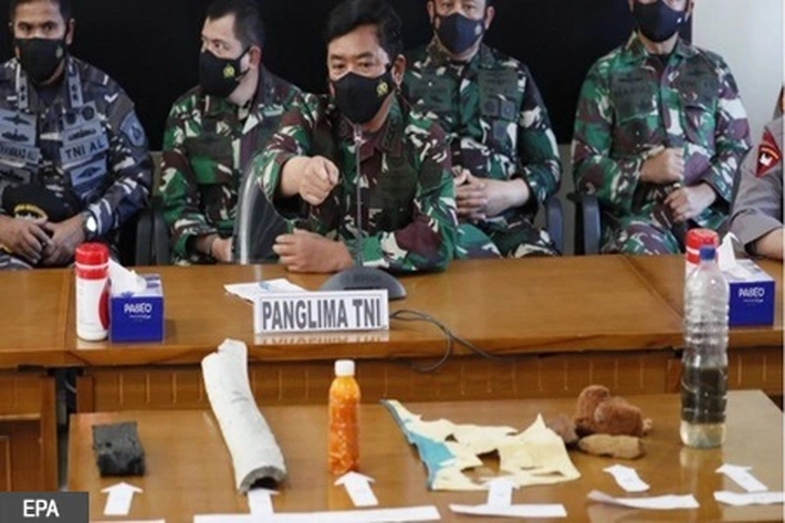 Kapal-kapal China Bantu Cari Para Awak Kapal Selam Nanggala 402