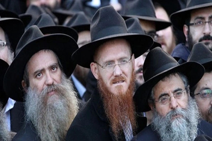Ribuan Orang Yahudi Berbaris di Tel Aviv Minta Akhiri Perang dan Perdamaian