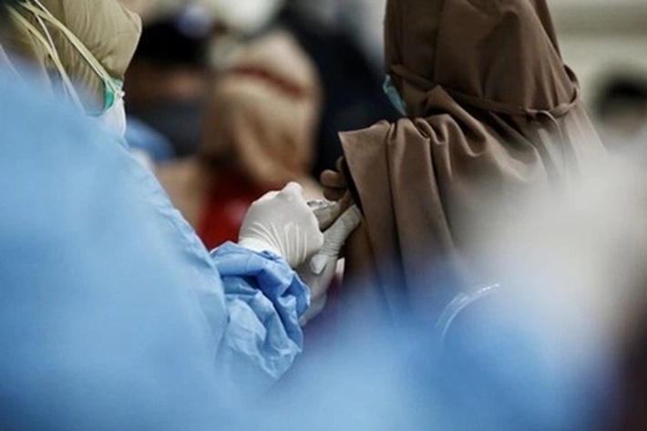 Vaksinasi Digencarkan dan Selesai Akhir Desember, yang 'Melanggar Prokes' di Denda