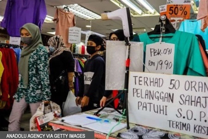 Malaysia Berlakukan Lockdown, Warga Khawatir 'Bisnis Hancur dan TKI tak Bekerja'