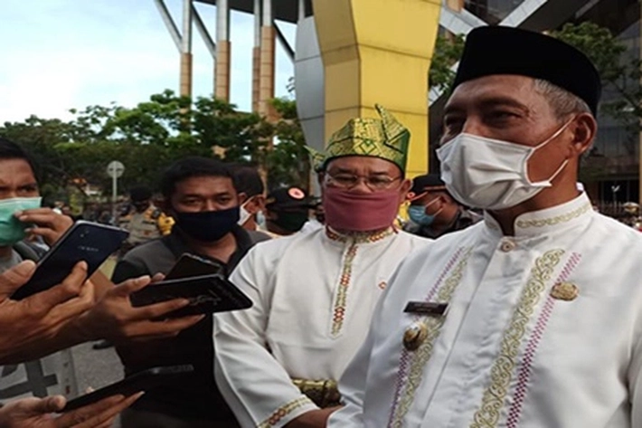 Wawako Ayat Cahyadi Minta Warga Tetap Lakukan 'Vaksinasi dan Prokes'
