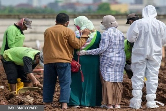 Pemerintah Masih 'Pertahankan Pembatasan Skala Mikro', Ditengah Lonjakan Covid-19