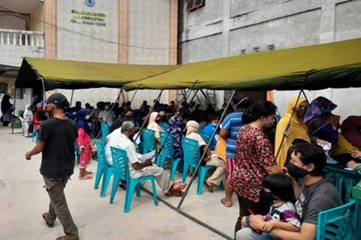 Lanal dan Dinkes Dumai Kerjasama Lakukan Kegiatan Vaksinasi Massal