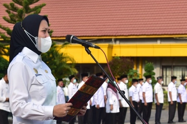 Bupati Rezita Meylani Yopi Ajak ASN Tingkatkan Disiplin