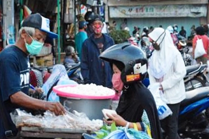 Riau Ubah Skema PPKM Mikro ke Darurat, Kemungkinan 'Banyak Kematian dan Orang-orang Sakit tak Terdeteksi'