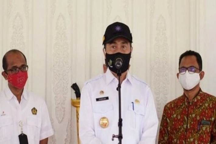 Gubernur Syamsuar Instruksikan PPKM Darurat, Untuk 'Cegah Keluar Masuk Riau'