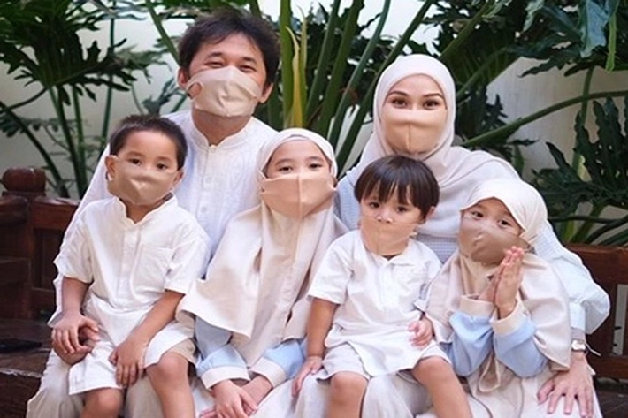 Zaskia Adya Mecca Sembuhkan Anak dari COVID-19