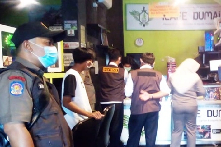 Satpol PP Dumai Gencar Sosialisasi Prokes di Pusat Keramaian