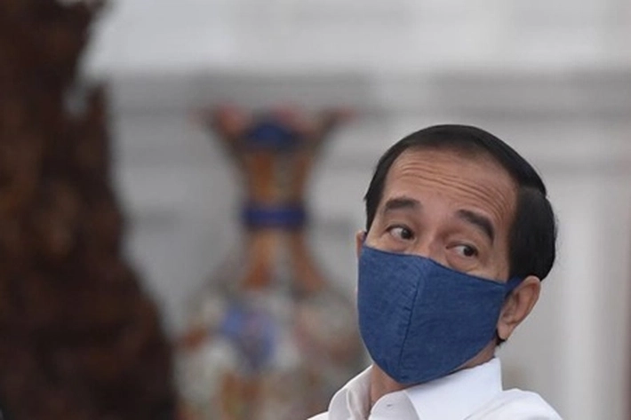 Presiden Jokowi Perpanjang PPKM Level 4 dengan 'Penyesuaian', Epidemiolog: Keputusan yang Sangat Buruk