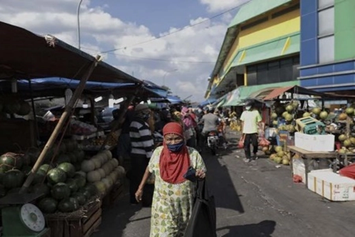 Wabah Virus Corona Mengincar Secara Permanen, Tapi 'Pasar Pagi Tradisional Masih Boleh Buka Selama PPKM'