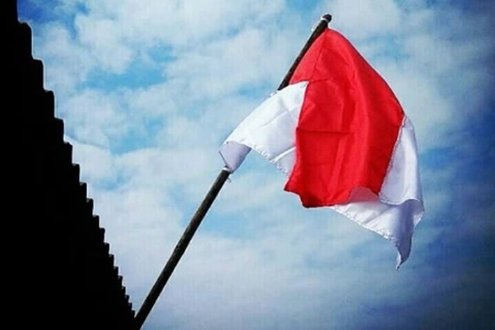 HUT RI Ke-76: Ketua RT Ajak Warga Jangan Sampai Surut Kibarkan Bendera Merah Putih