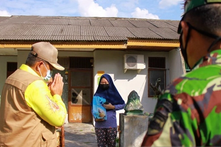 Kesadaran Warga Dirawat di Rumah Sakit Masih Kurang, Bupati Alfedri: Kita Pertegas Kembali Pemakaian Masker