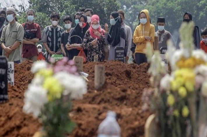 Kematian Akibat Covid-19 Tertinggi di Asia, Cerita Nakes: 'Seandainya Saya Tidak Disumpah, Saya Lebih Baik Tidak Hadapi Ancaman Maut'