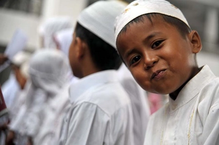 Pemerintah Diminta Perhatikan Anak Yatim, yang Ditinggal 'Ortu Korban Keganasan Pandemi'