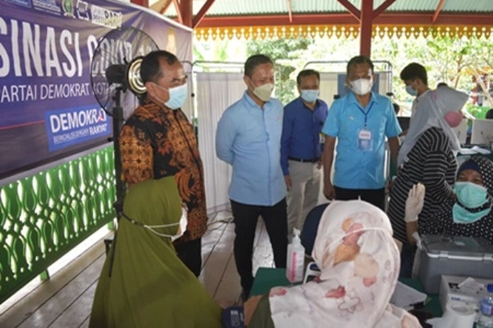 Vaksinasi di Pekanbaru Penting Seiring Perayaan Dua Dekade Partai Demokrat