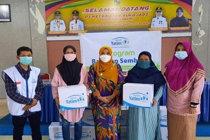 Rumah Yatim Cabang Riau Salurkan Program Bantuan Tunai Biaya Hidup