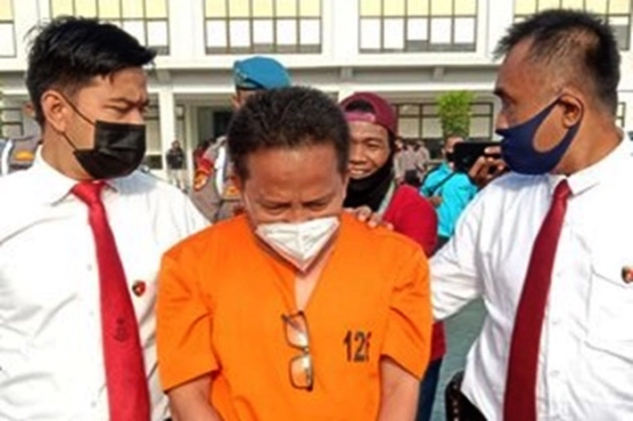 Polisi Tahan Kadiskes Meranti yang di Duga Korupsi Hibah Alat Kesehatan