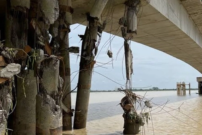 Jembatan Pedamaran II Rohil Ditabrak, Dinas PUPR-PKPP Riau: Kapal Ponton Harus Perbaiki