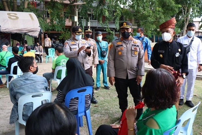 Vaksinasi Covid-19 di Taman Cikpuan Selatpanjang Diapresiasi Wabup H Asmar