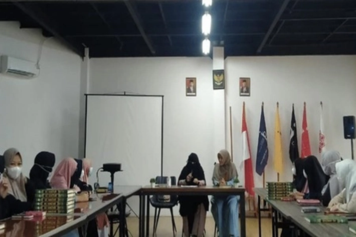 Mahasiswi Institut Daarul Quran Ikuti Perdana Kelas Tahsin Bersama Syeikhoh Abeer