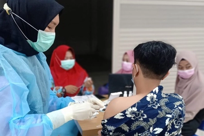 Rohil Gencarkan Vaksinasi, Menuju 'Terbentuknya Herd Immunity'