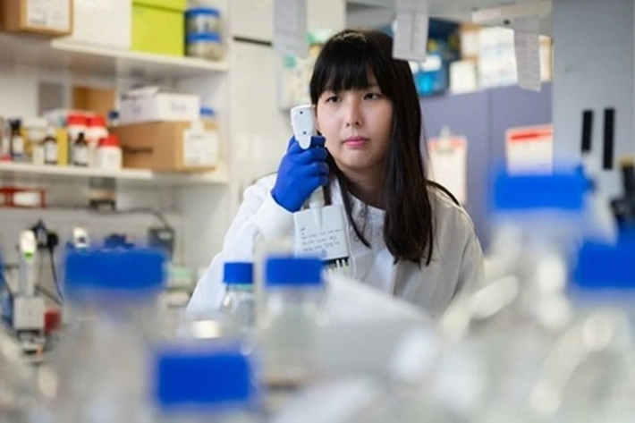 Ilmuwan Indonesia, Carina Joe Wakili Tim Terima Penghargaan Pride of Britain Dibalik Vaksin AstraZeneca