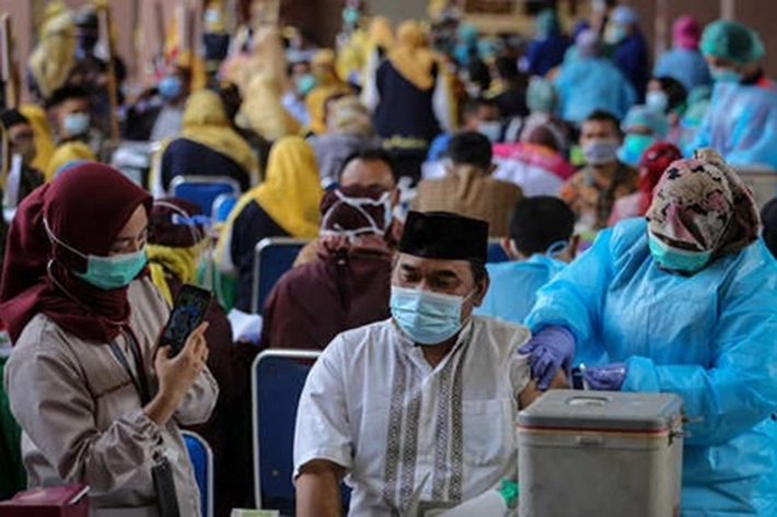 Riau Masih 'Memburu' Capaian Herd Immunity, Seiring 'Gelombang Ketiga Corona Terus Menghantui'