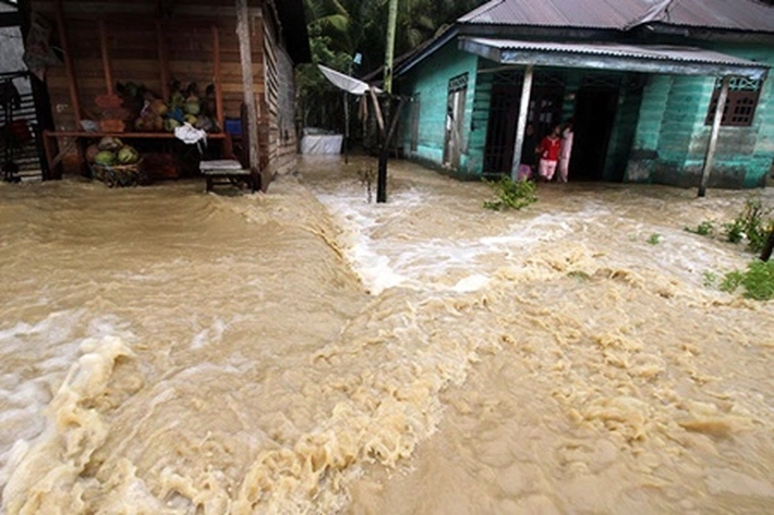 Hujan Lebat Buat Tiga Daerah di Riau Jadi Banjir