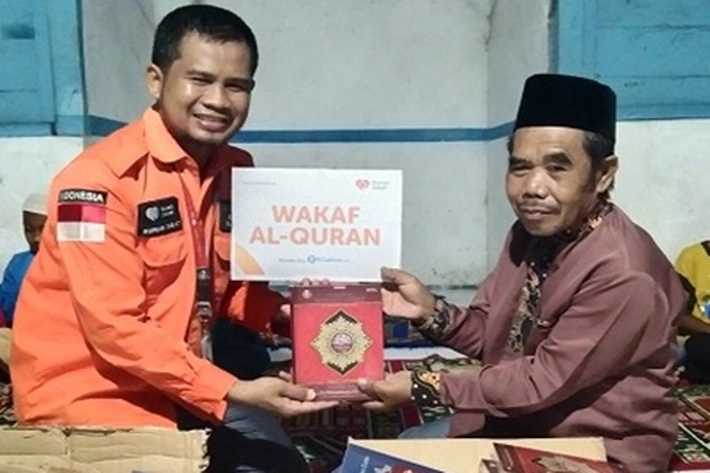 Rumah Zakat Mengunjungi TPQ di Talang Jerinjing, Bantu 'Al Quran dan Kornet Superqurban'