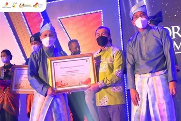 Gubernur Riau Meraih Apresiasi dan Penghargaan, Karena Telah 'Memberikan Kontribusi di Hulu Migas'