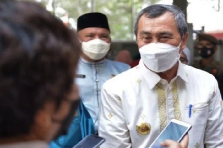 Gubernur Riau Minta Warga Waspada Virus Omicron, Walaupun 'Varian Baru belum Ditemukan di RI'