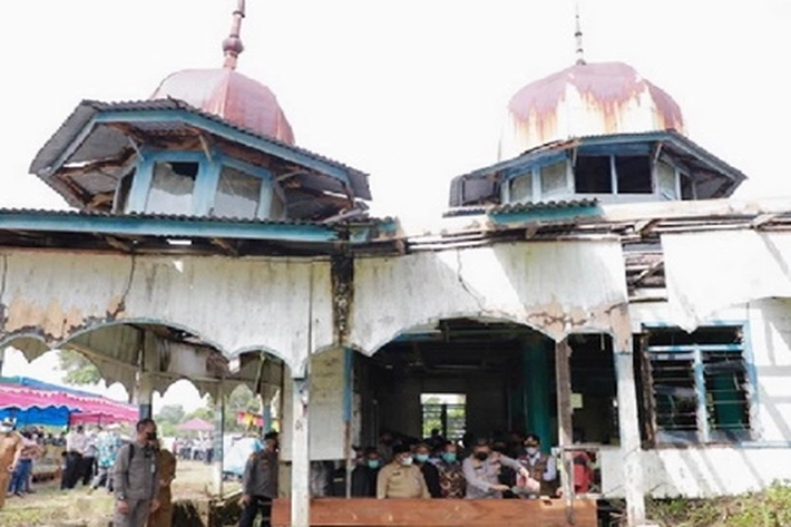 Kapolda Riau Renovasi Masjid Tahun 1972, yang 'Bangunannya Sudah Tua dan Hampir Rubuh'