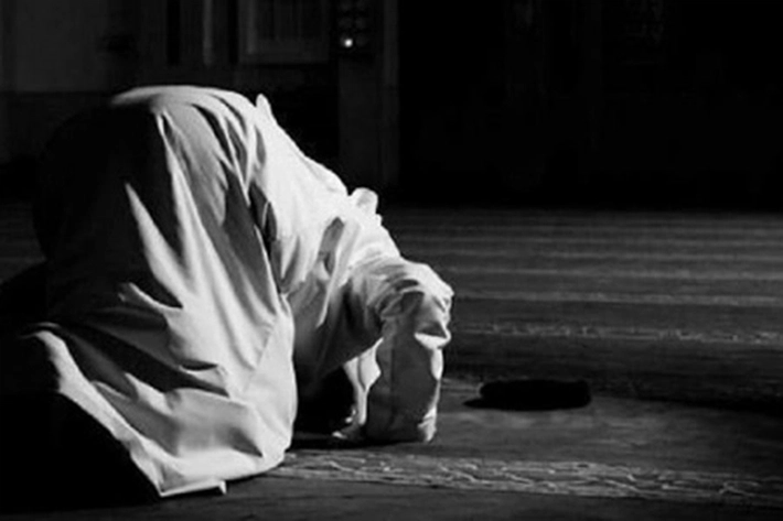Sujud Syahwi Akibat Adanya Kesalahan, Apa Saja yang Membuat Kita Harus Sujud Diakhir Sholat Ini?