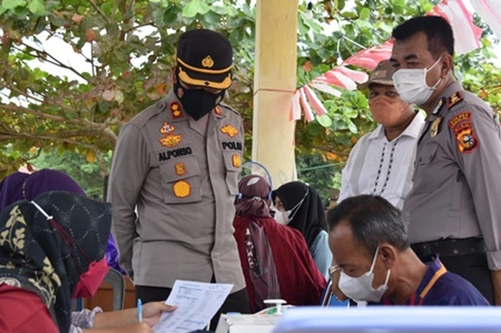 Polres Inhu Ikuti Pelaksanaan Vidcon Vaksinasi Serentak Bersama Kapolri