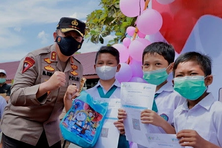 Kapolda Riau Irjen Pol Mohammad Iqbal: Percepatan Vaksinasi Covid-19 Terus Dilakukan