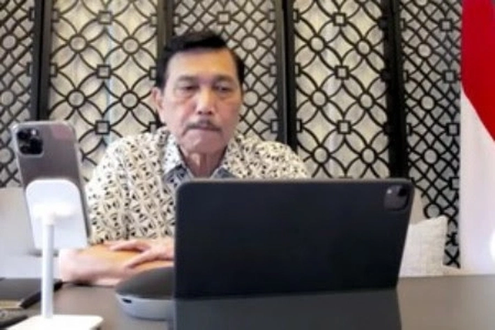 Omicron Menggila, Luhut Binsar Panjaitan: Kini Tak Sembarang Orang Bisa Beraktivitas di Luar