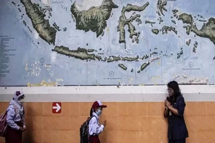 PTM Sekolah Disebut 'Tidak Lagi Aman' Seiring Kasus Covid Kembali Naik, Membuat 'Orang Tua Deg-degan dan Guru Was-was'