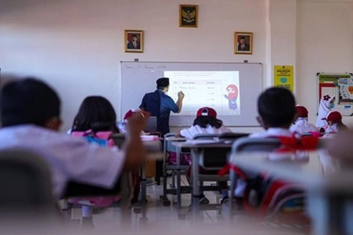 Surat Edaran Mendikbudristek Seluruh Sekolah Berlakukan Pembelajaran Tatap Muka 50 Persen