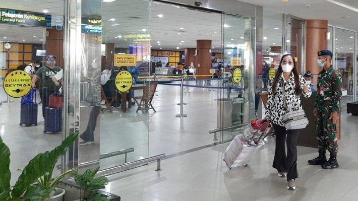 Satgas Covid-19 Kota Pekanbaru Temukan 2 Penumpang Bandara SSK II Positif Covid-19, 'Melalui Tes Acak'