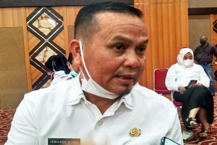 18 Siswa SMP Pekanbaru Dinyatakan Reaktif Covid-19, Disdik: Kita akan Evaluasi Lagi Pelaksanaan PTM