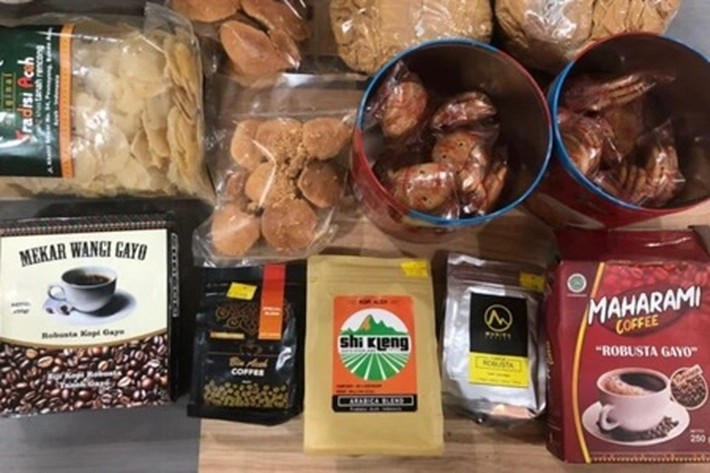 Tim Cyber Crawling Bea Cukai Amankan Ganja Jenis Marijuana dan Bubuk Kopi Kemasan Diselundupkan ke Batam