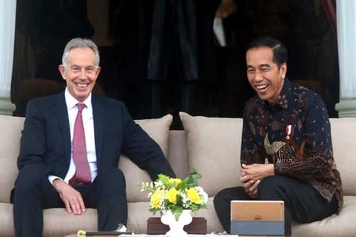 Jokowi Menerima Kunjungan Mantan PM Inggris Tony Blair di Istana Bogor