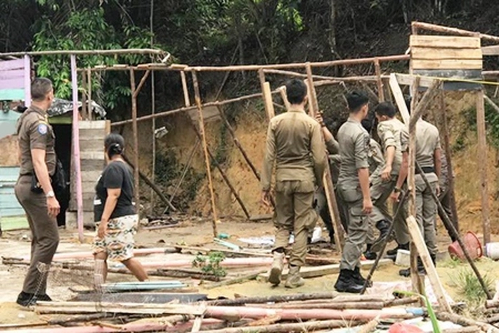 Rumah Liar Dibongkar Satpol PP Pekanbaru, 'karena Sudah Melanggar Perda'