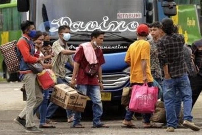 Mudik Wajib Vaksin Booster, Dewan: 'Pemprov Sediakan Layanan di SPBU'