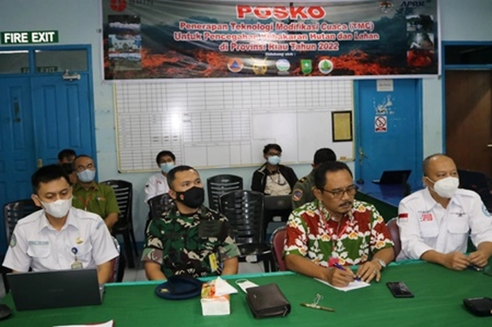 Lanud RSN Lakukan Evaluasi Kegiatan Teknologi Modifikasi Cuaca, 'Bantu Pencegahan Karhutla di Riau'