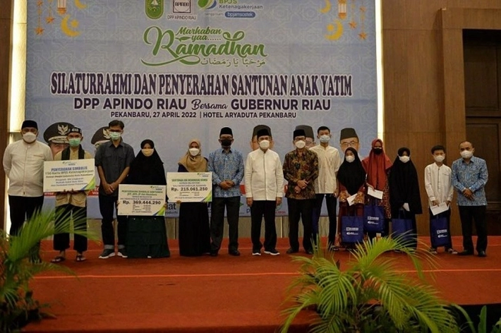Gubri Bersama Apindo Santuni Anak Yatim di Hotel Arya Duta