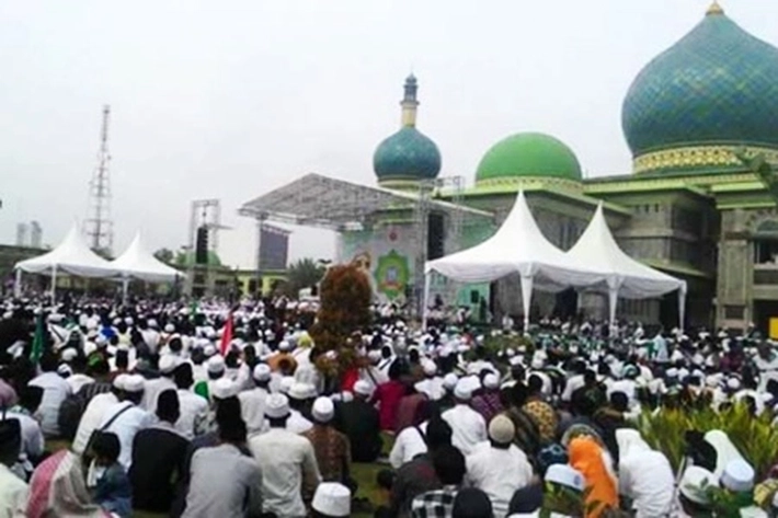 Pemprov Riau Mengadakan Salat Berjemaah di Dua Lokasi, 'Ini Jadwal Lokasi Salat Ied Gubri dan Wagubri'