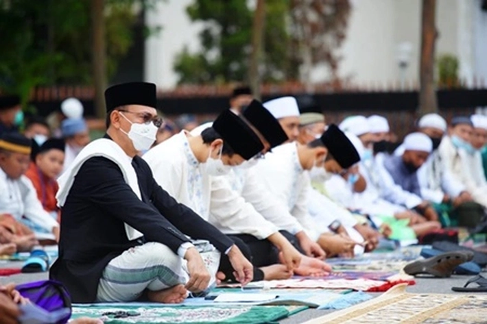 6 Amalan Sunah Sebelum dan Sesudah Shalat Idul Fitri