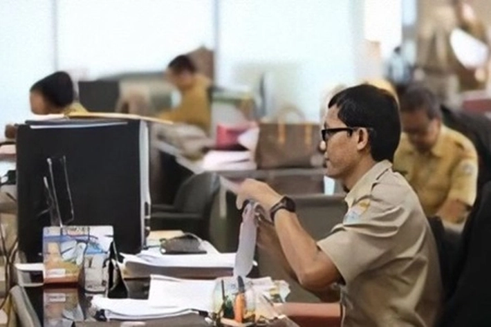 ASN Wajib Masuk Kantor pada 9 Mei, 'yang Tambah Libur Lebaran Kena Tindak'